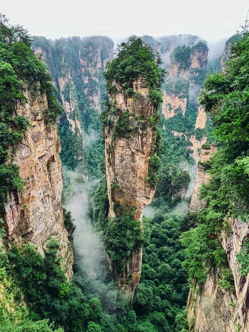 有去过张家界旅游的吗？风景虽好但是爬山很累吗大叔张家界大喊太累视频有去过张家界旅游的吗？风景虽好但是爬山很累吗 美容1